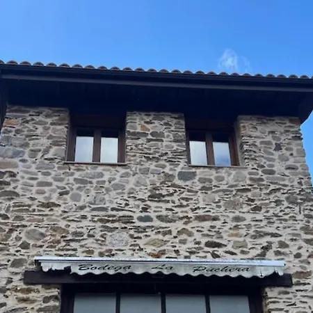 公寓 La Puchera 坎加斯德尔纳尔塞亚